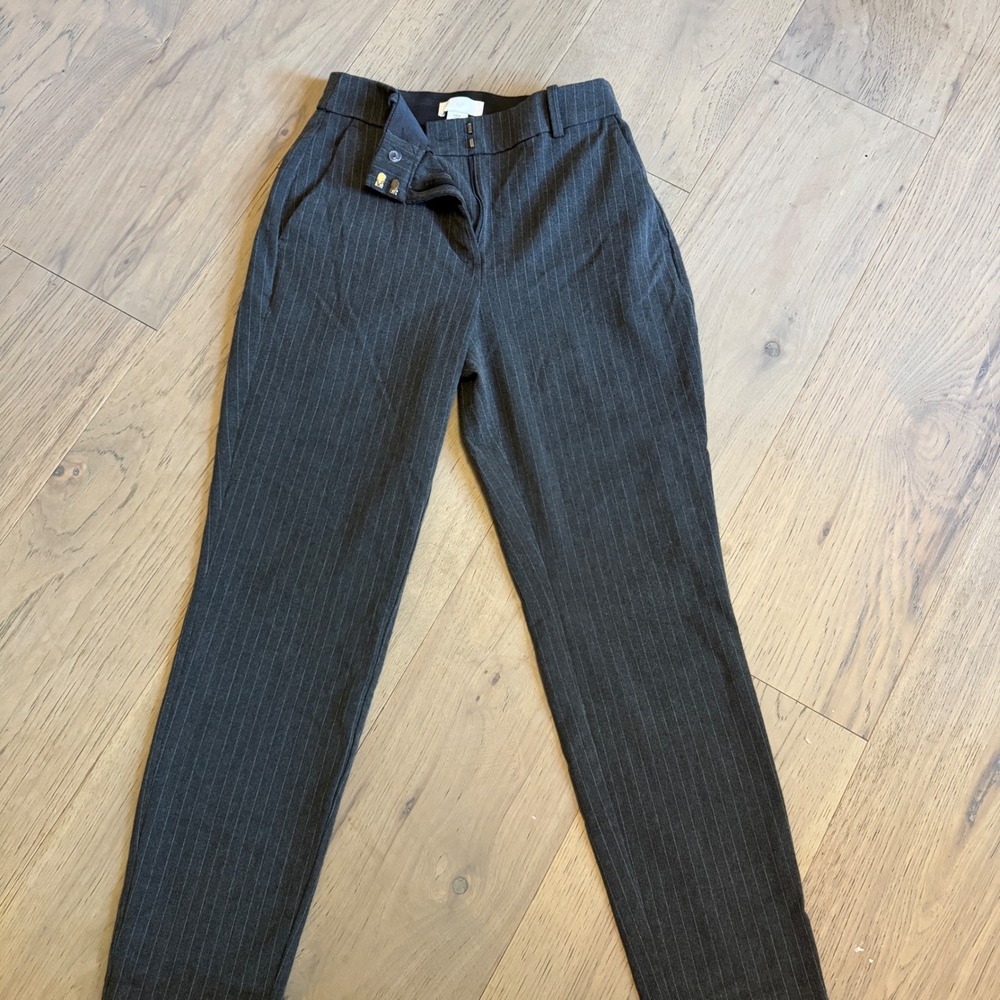 H&M Pinstripe Dress Pants Womens Size 4 Gray Career Business Casual Trousers